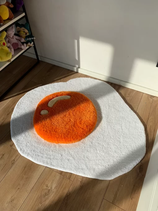 Fluffy Fried Egg Rug – Cute Tufted Breakfast Rug, Handmade Sunny Side Up Carpet, Funny Food Decor for Kitchen, Bedroom or Dorm